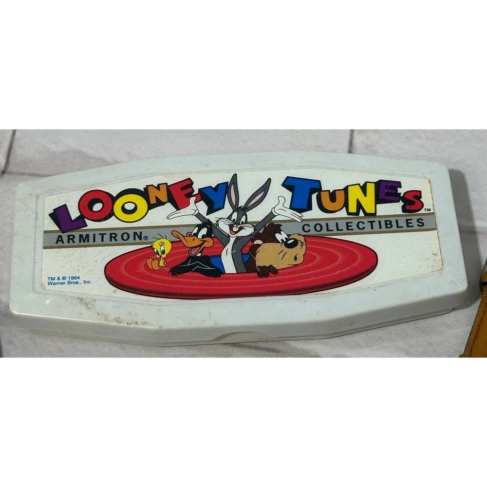 Vintage 1994 Armitron Looney Tunes Tweety Bird Watch Set‎ 2200/76 Brown Leather